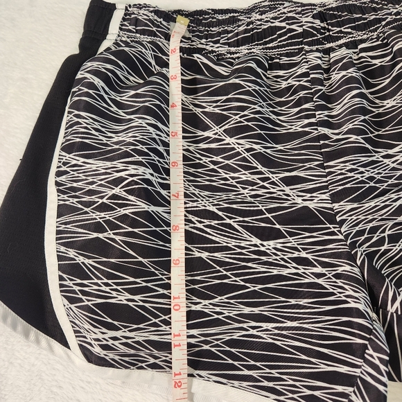 Athletic Running Shorts size Medium Size 8-10 - Picture 6 of 9